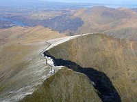 30 min Magic and Mountains Snowdonia Flight for 3