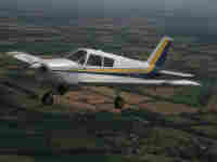 Light aircraft trial lesson picture